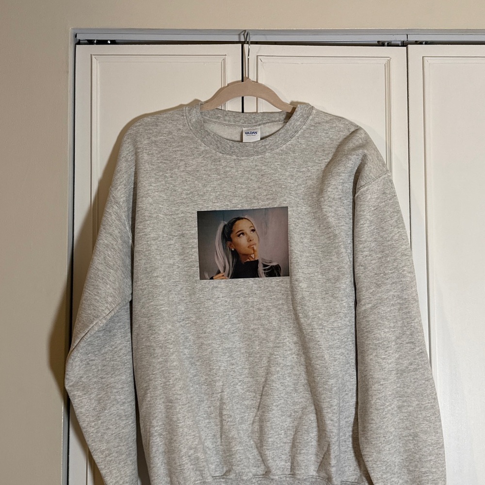 Gildan Heather Gray Sweatshirt with Graphic Design